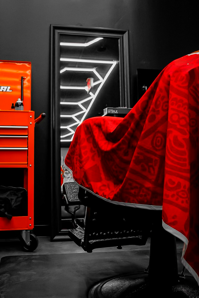 Montoya’s Barbershop