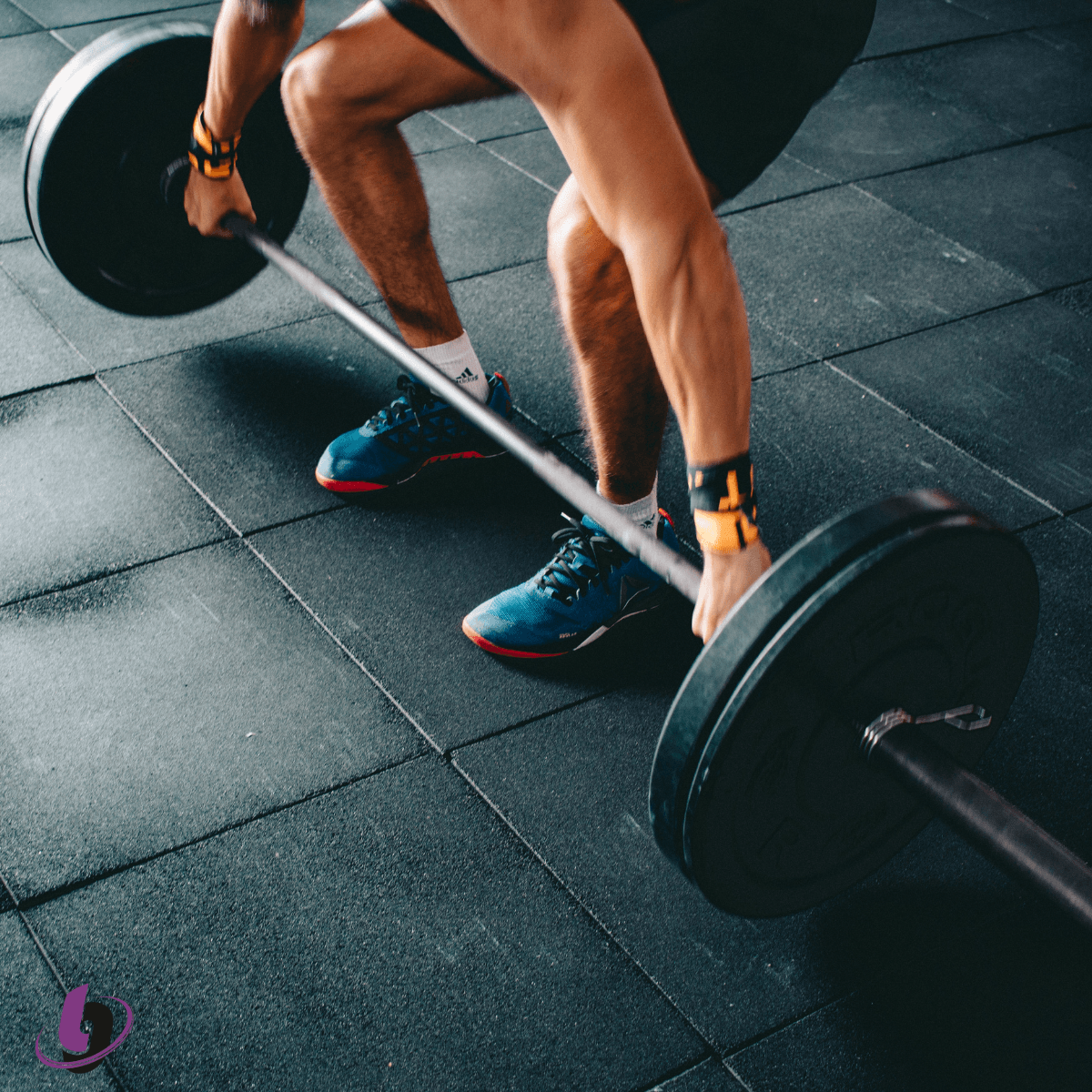 Lower body strength training with barbell to improve glute and hamstring power for golf swing Lower body strength training with barbell to improve glute and hamstring power for golf swing