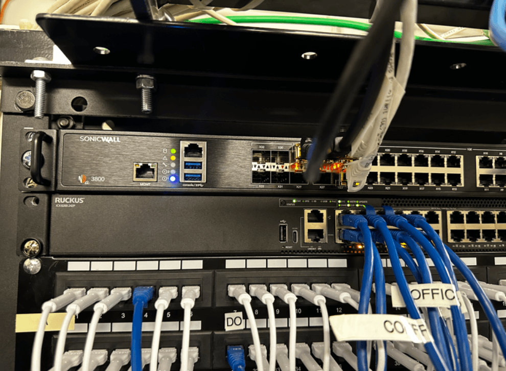 Ruckus network switch for WiFi 7 and PoE Ruckus network switch for WiFi 7 and PoE