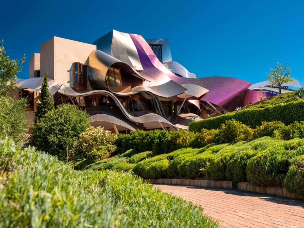 Vista externa do Hotel Marqués de Riscal