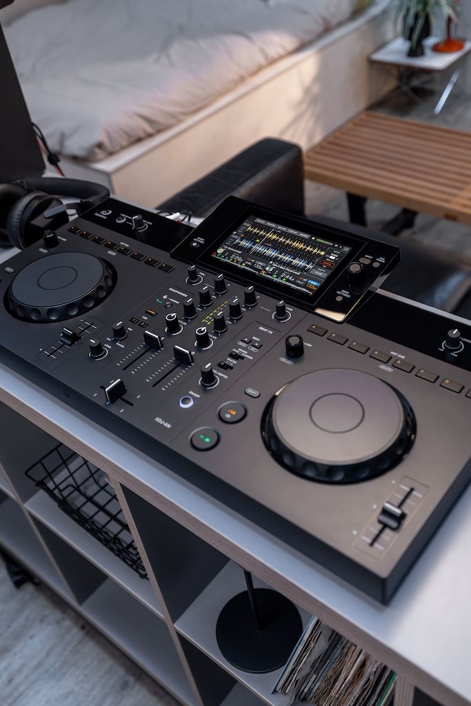xdj anDJ console xdj anDJ console