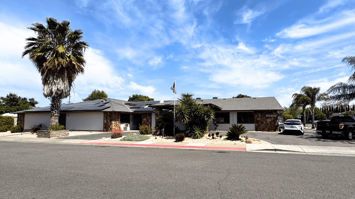 Compassionate Senior Care in Dixon at Solano Life House