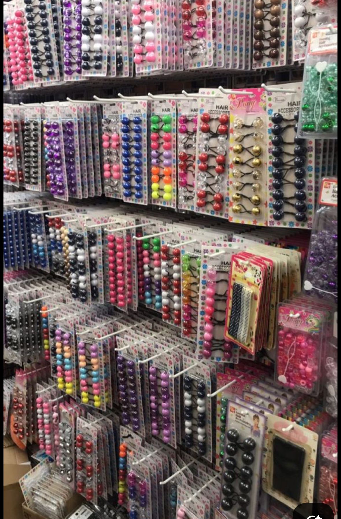 Nice variety of hair accessories