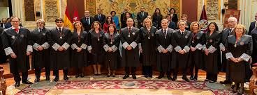immigration lawyer