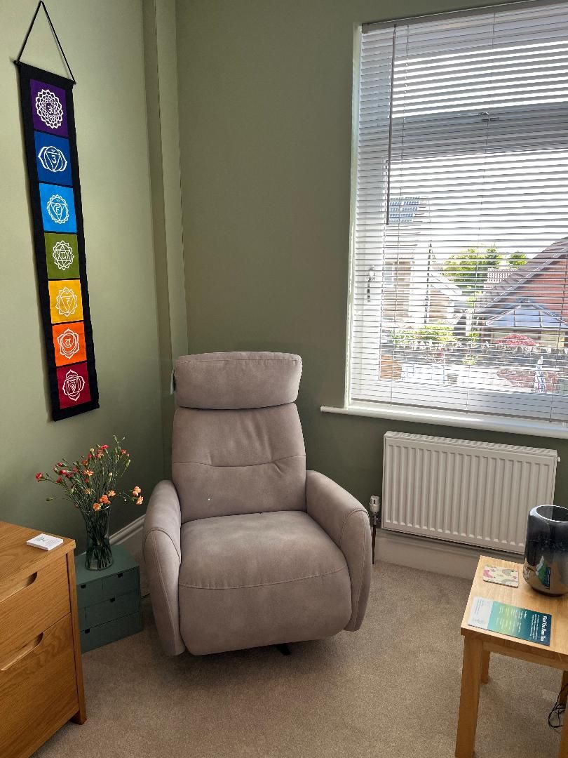 hypnotherapy chair in barnsley at the new you hypnosis