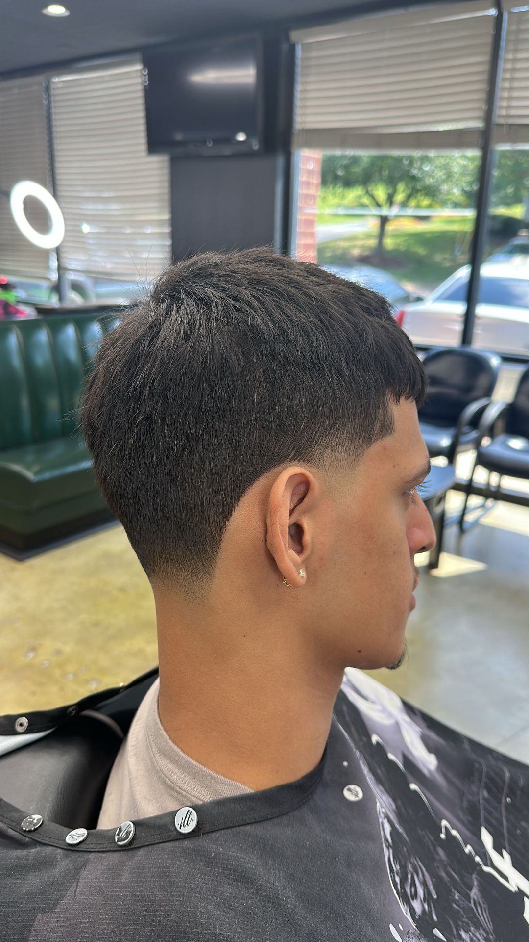 Montoya’s Barbershop