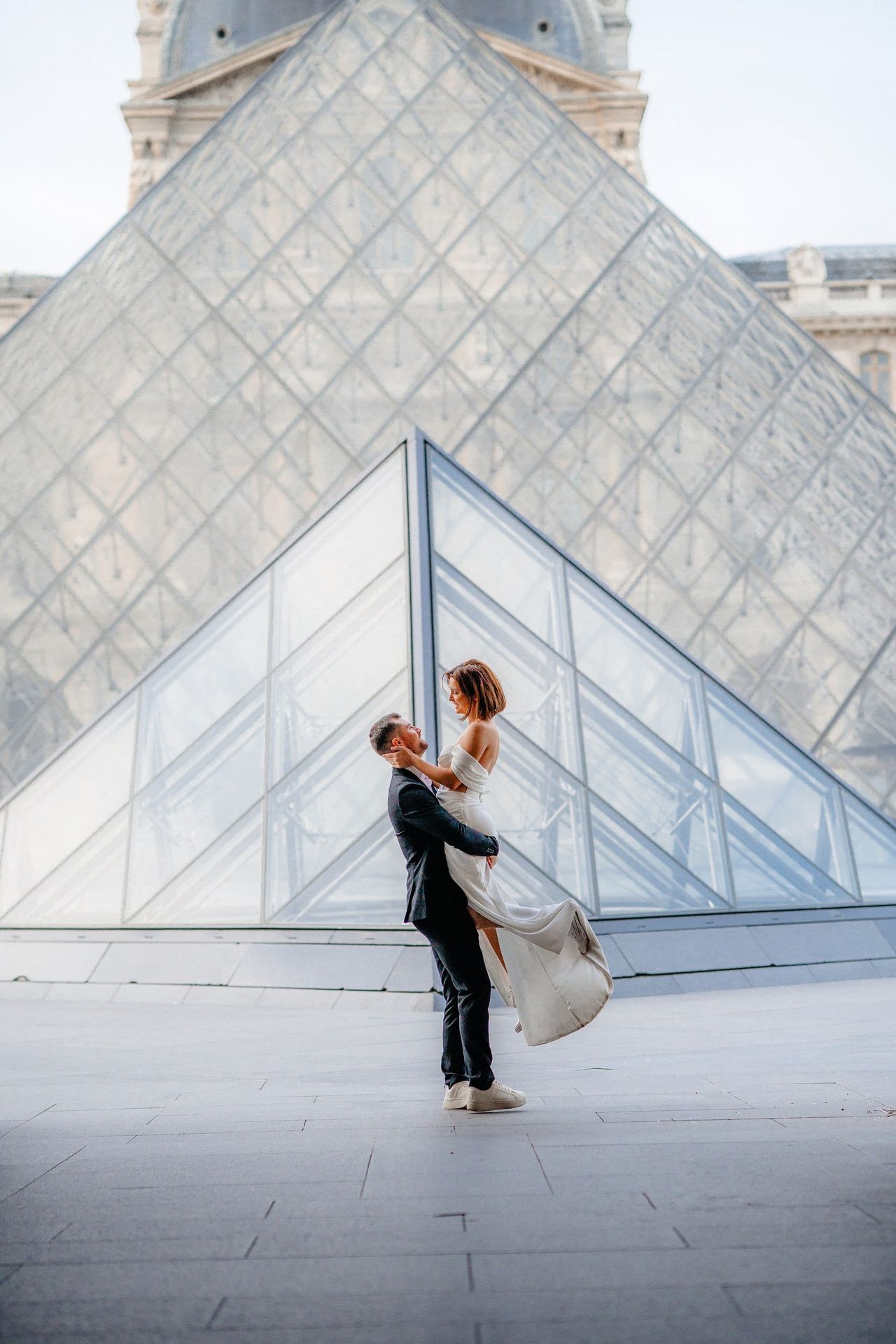 Sedinta foto la Muzeul Louvre