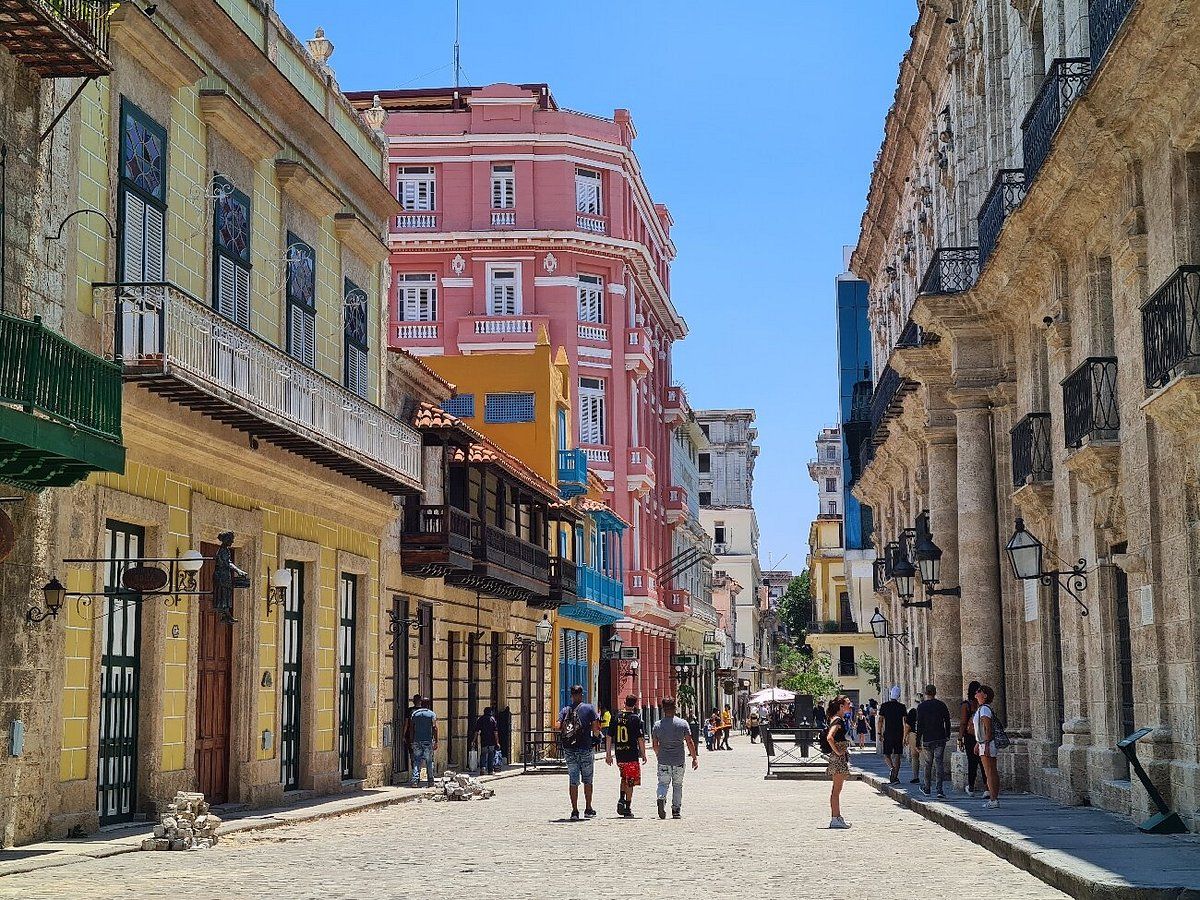 calle obispo old havana
