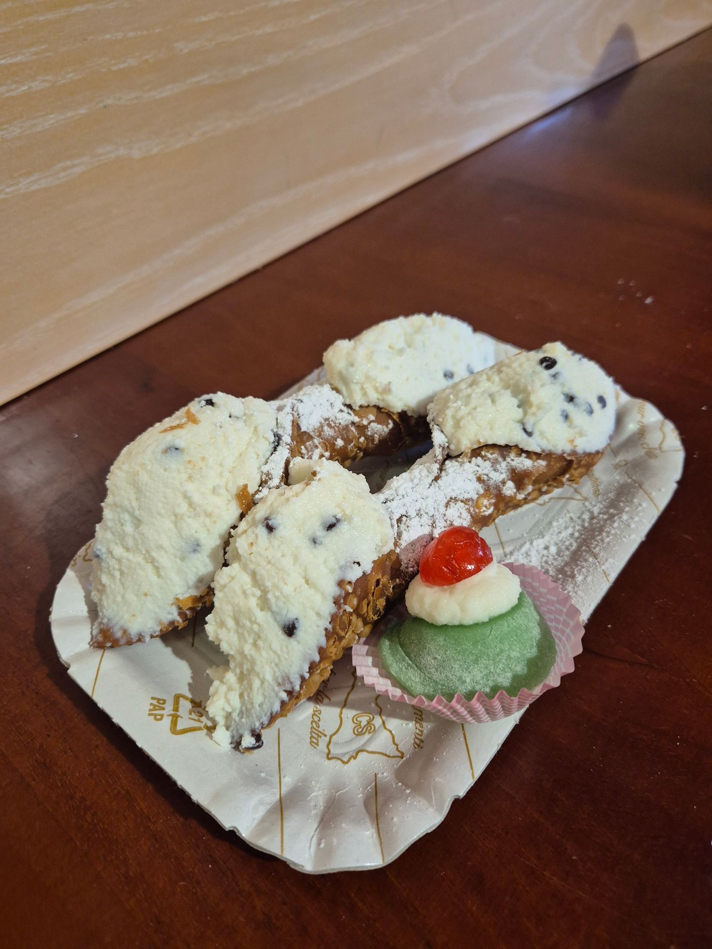 Italian cannoli for sale in Venice.