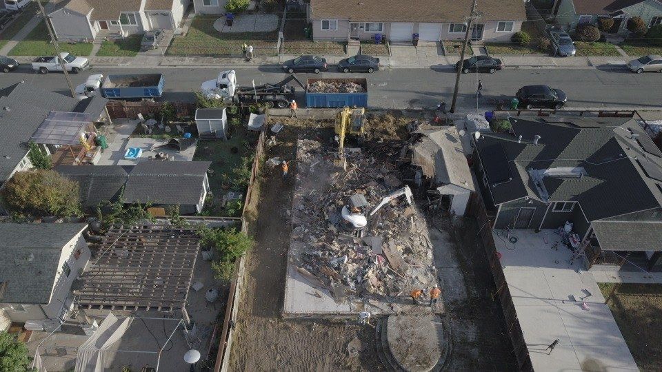 Richmond project, photo 18: Demolition and debris handling overview