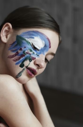 people partying with confetti