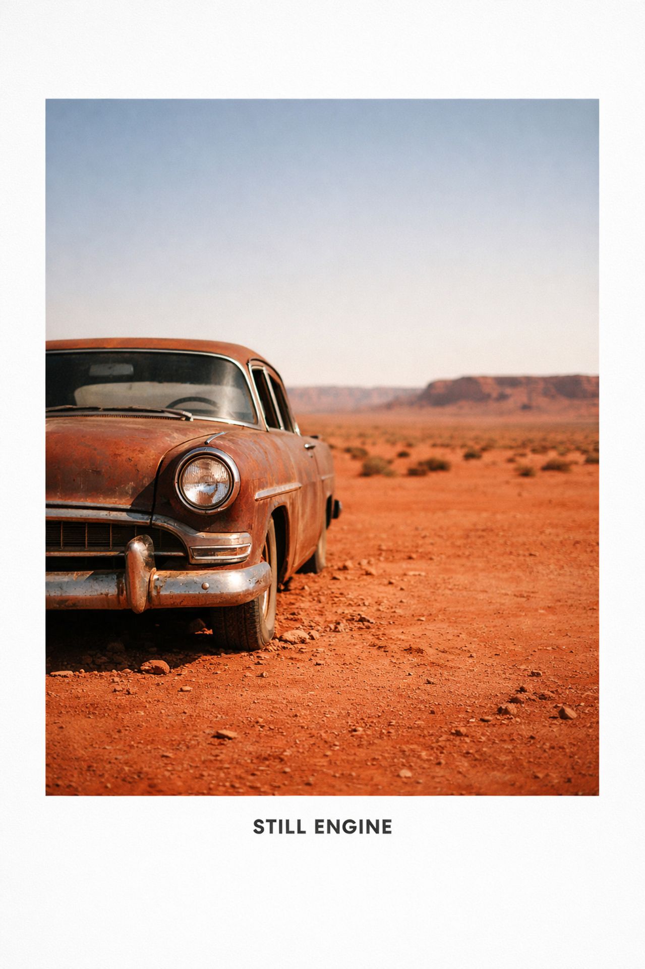 photo minimaliste voiture abandonnée désert, paysage aride, trace humaine photo minimaliste voiture abandonnée désert, paysage aride, trace humaine