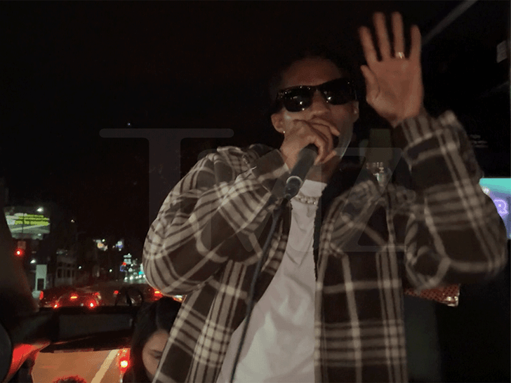 EL-JAY-TMZ-Tour-After-Dark