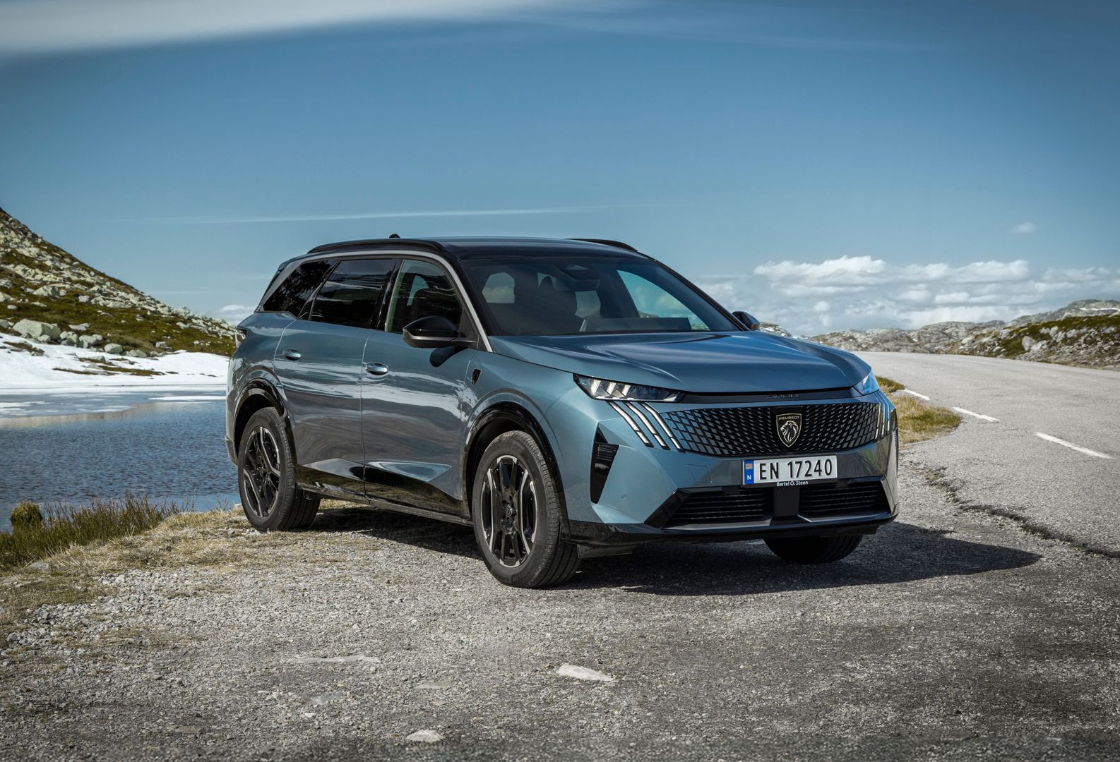 Peugeot E-5008 7 places Peugeot E-5008 7 places