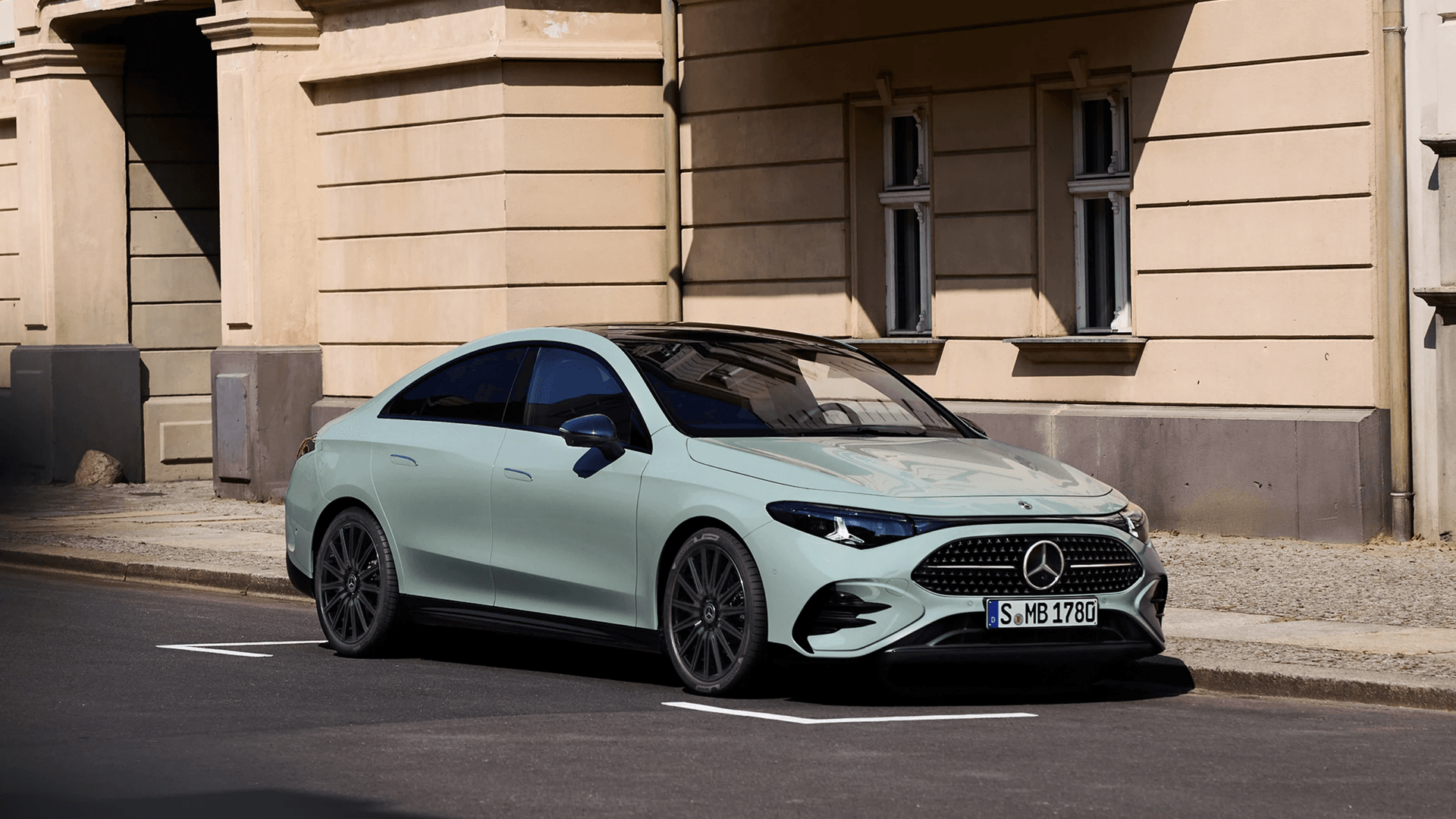 Mercedes-Benz CLA hybride