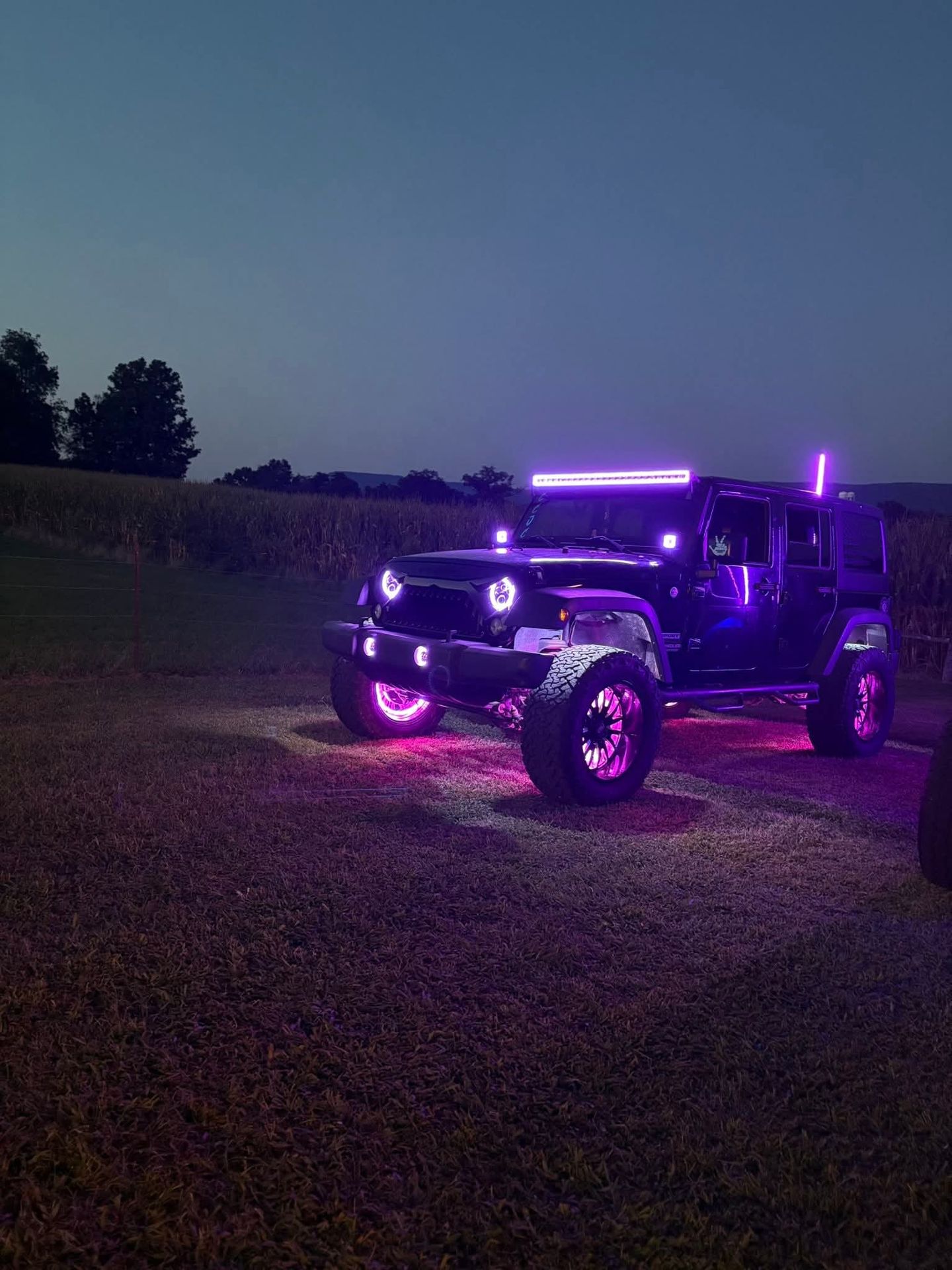 Best off-road lights for a Jeep guide