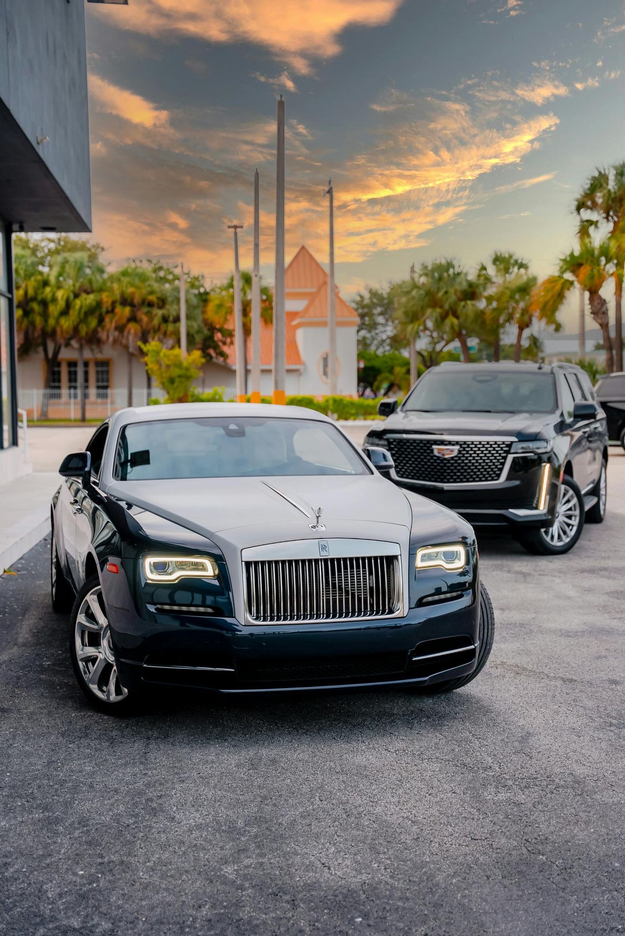 luxury black limo