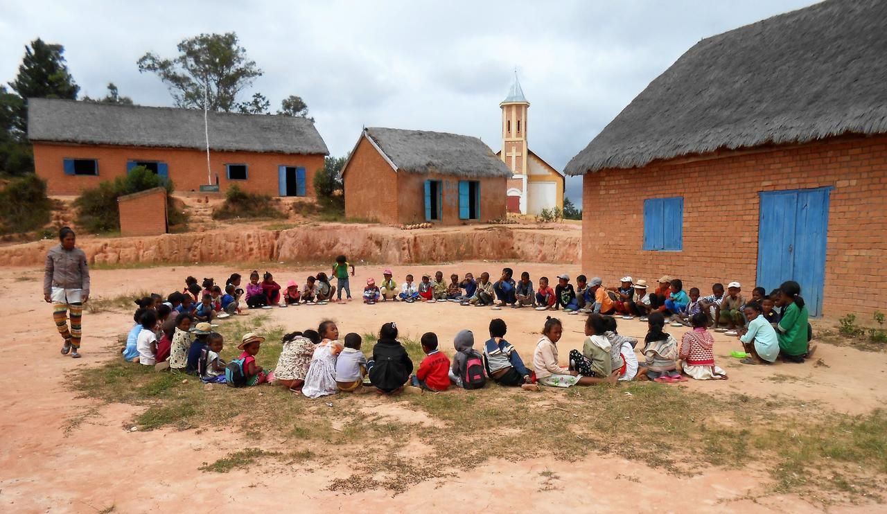 Madagascar School Guanova esg ngo fertilizer organic