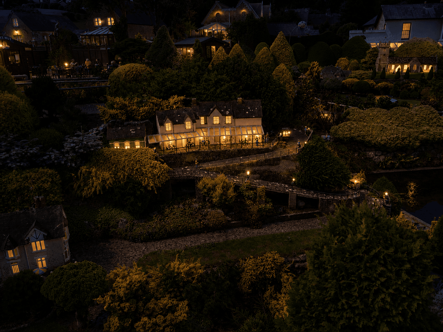 Evening travel in Godshill and Arreton