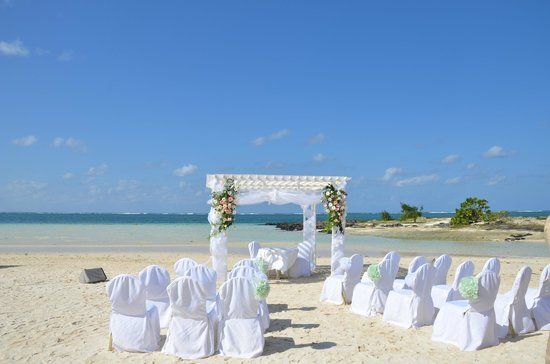 Book Your Dream Wedding The Top 5 Mauritius Resorts Book Your Dream Wedding The Top 5 Mauritius Resorts