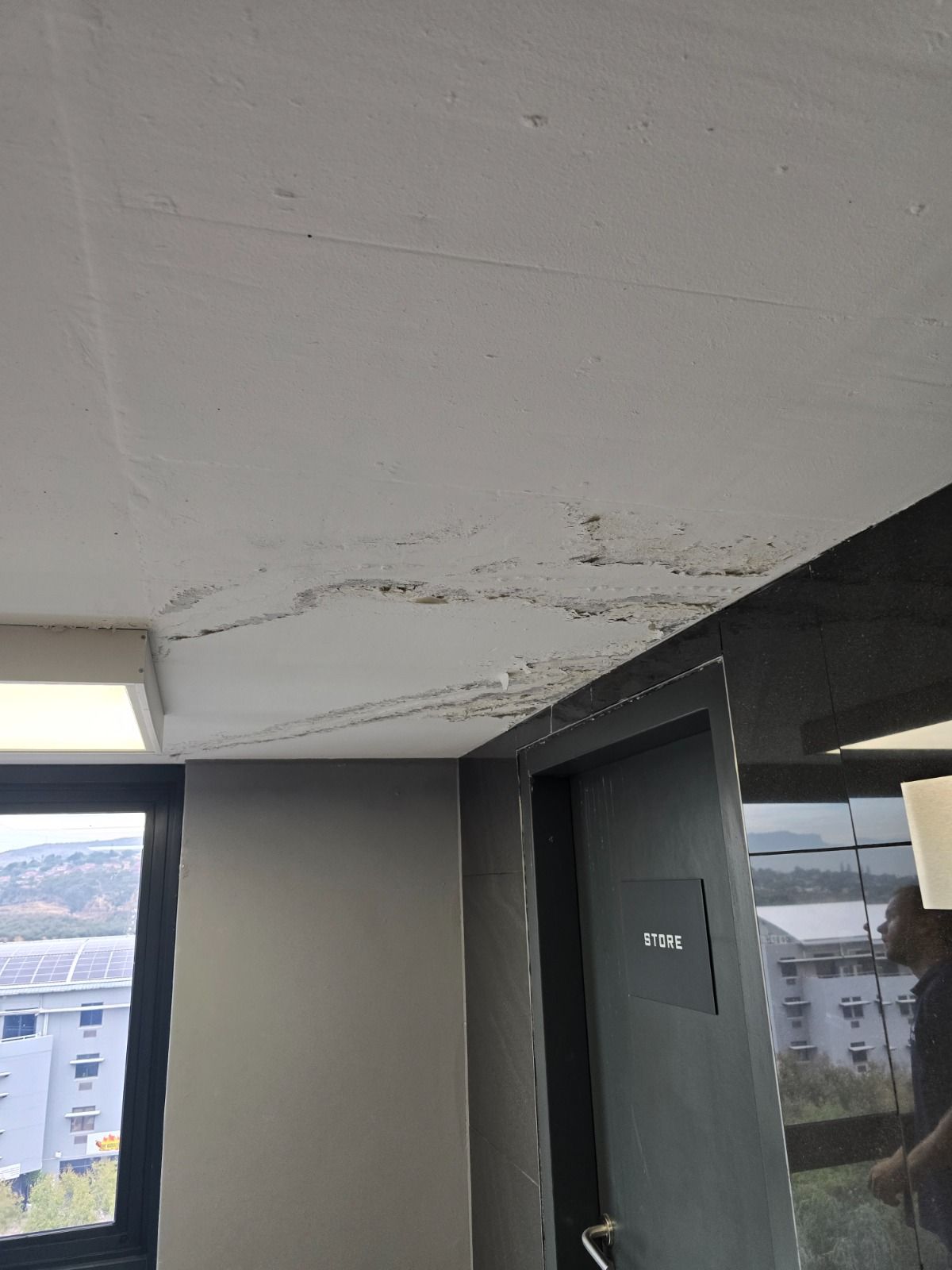 creeping damp being fixed by ikapa