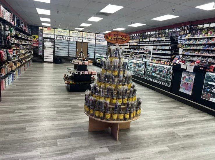 Vapor Land: Best Smoke Shop for Quality Vapes & More