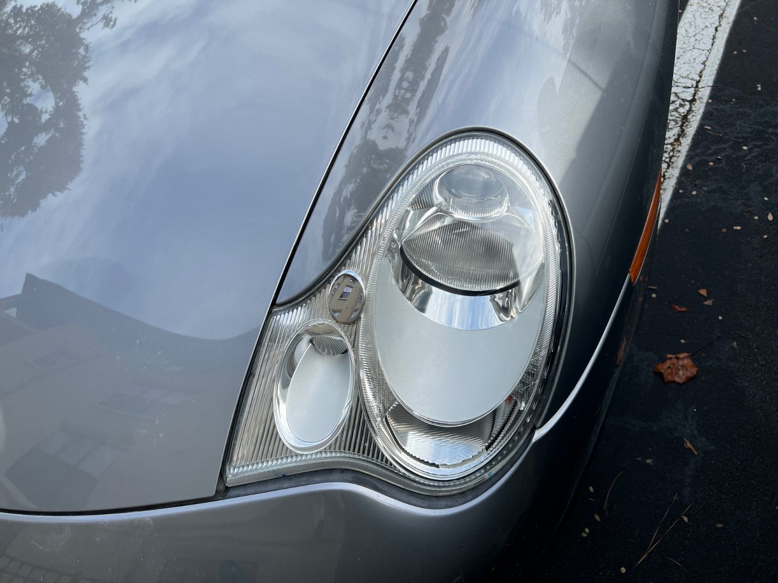 Porsche clear headlight 