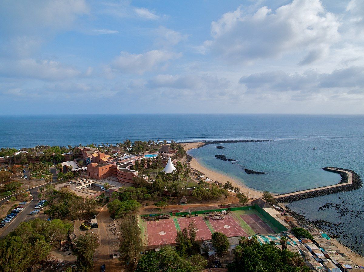 almadies quartier riche de dakar