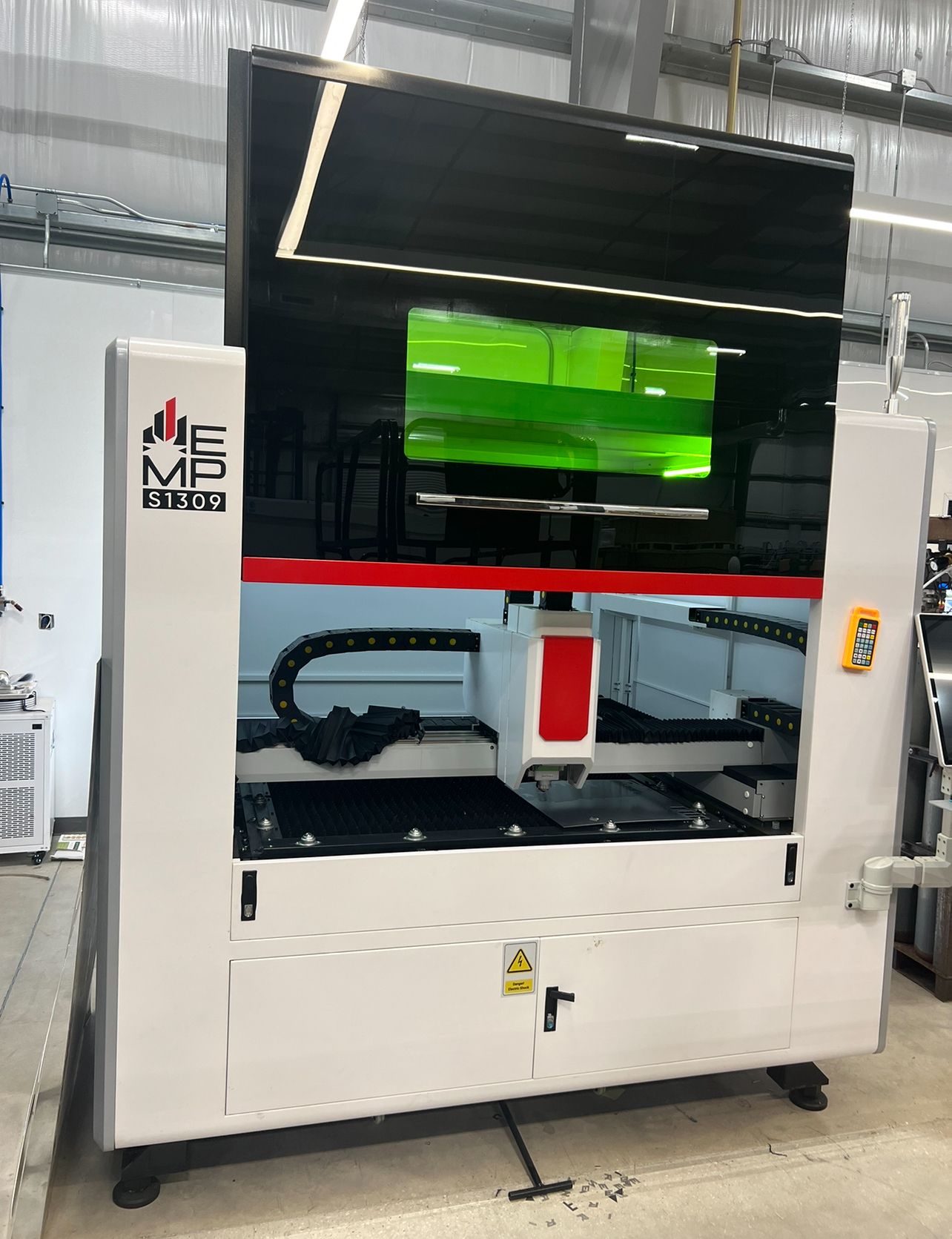 EMP Fiber laser cutter for steel EMP Fiber laser cutter for steel
