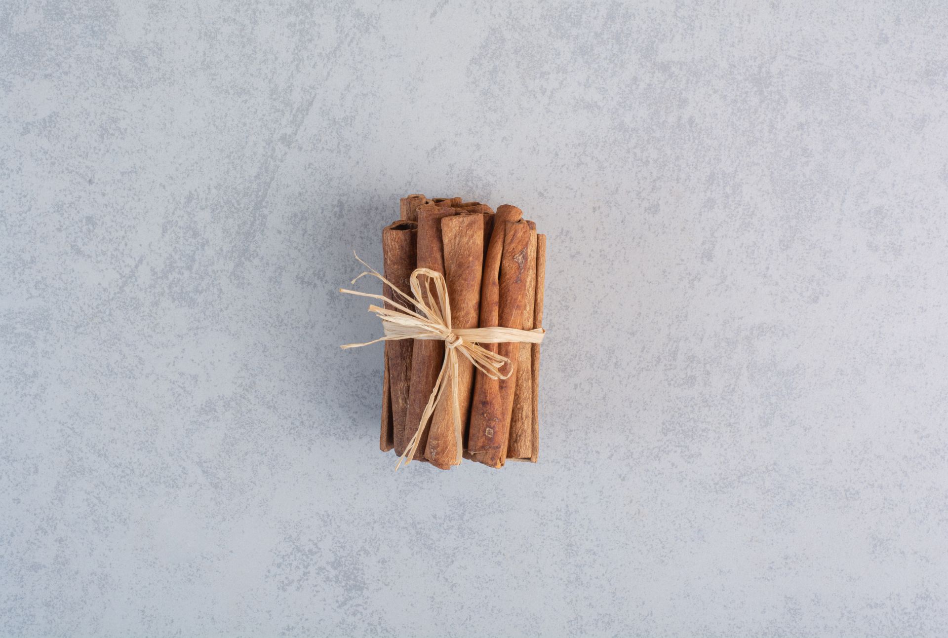 Bâtons de cannelle liés