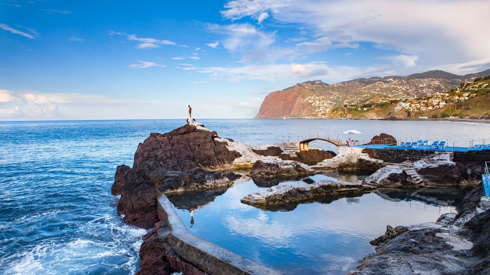 Natural volcanic pools and coastal rock formations in Madeira — ideal for commercial and fashion shoots supported by Elsa Gouveia.