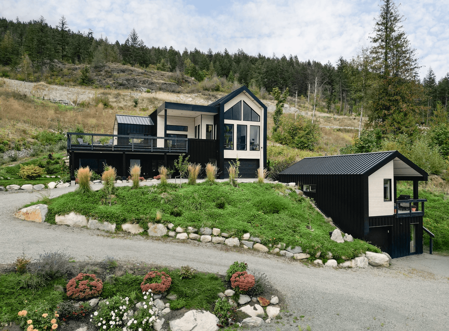 Squamish Carriage house
