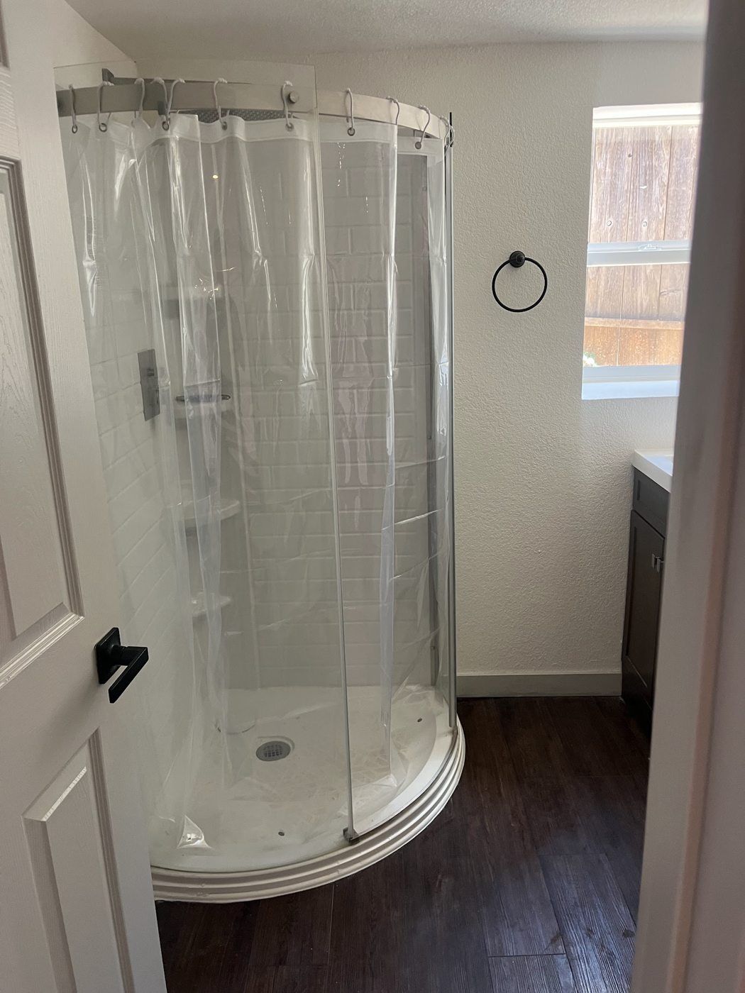 Vallejo project, photo 20: Completed shower