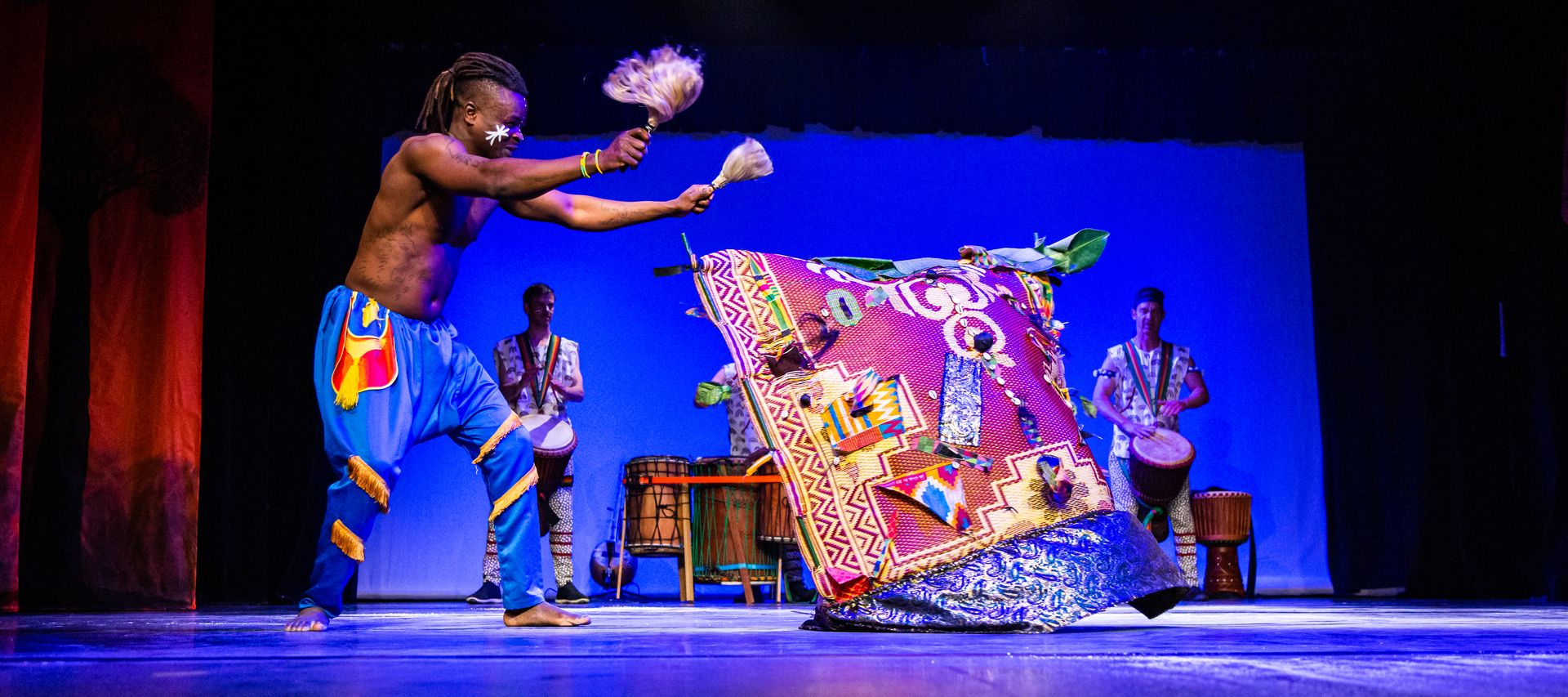 The Spiritual and Symbolic Meaning Behind African Mask Designs