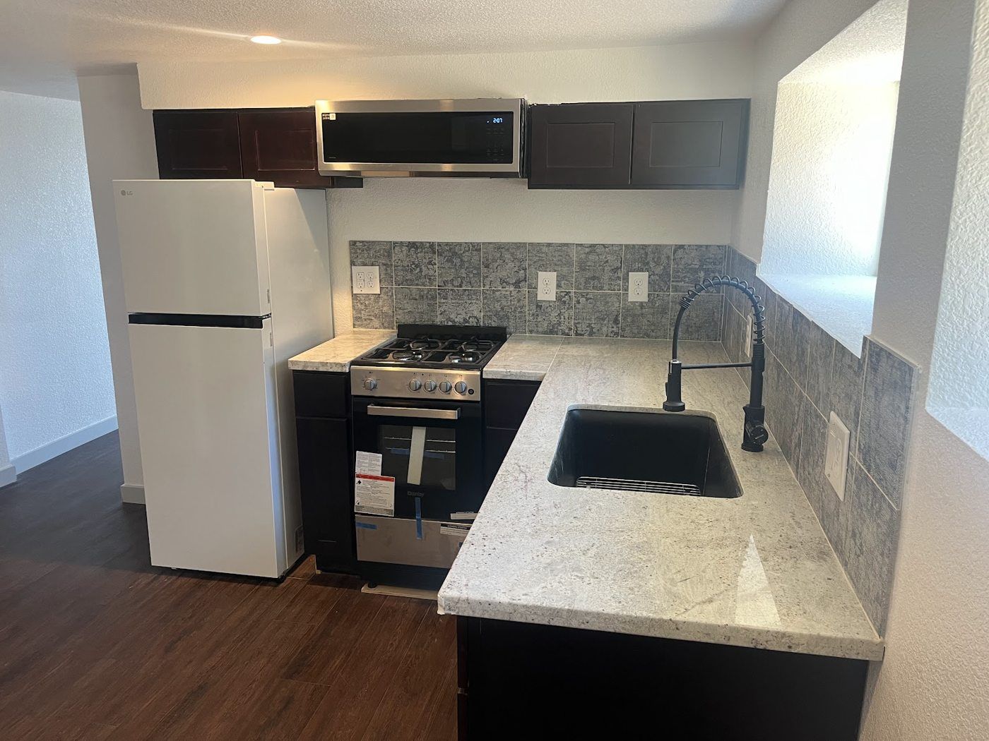 Vallejo project, photo 22: Completed additional kitchen