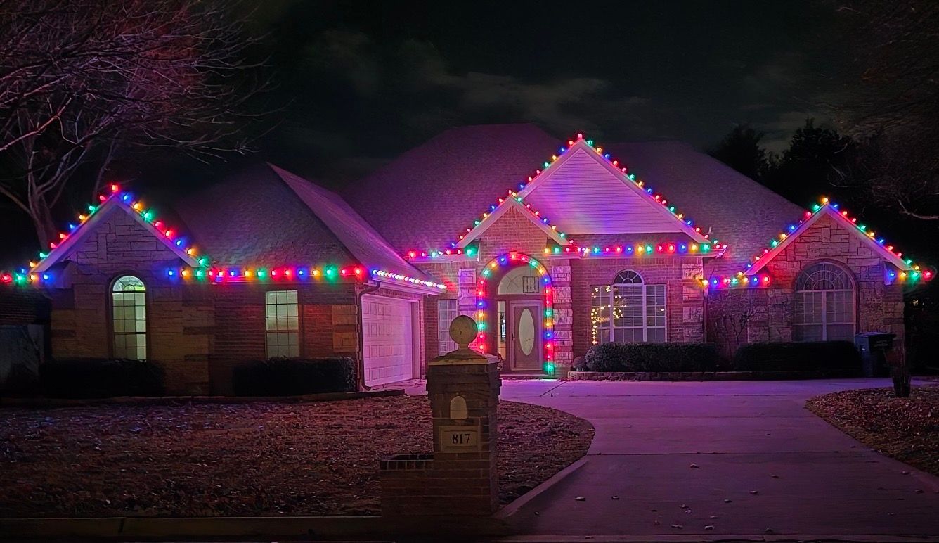 holiday lights on house