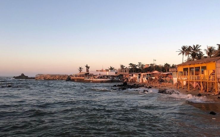 vivre aux almadies