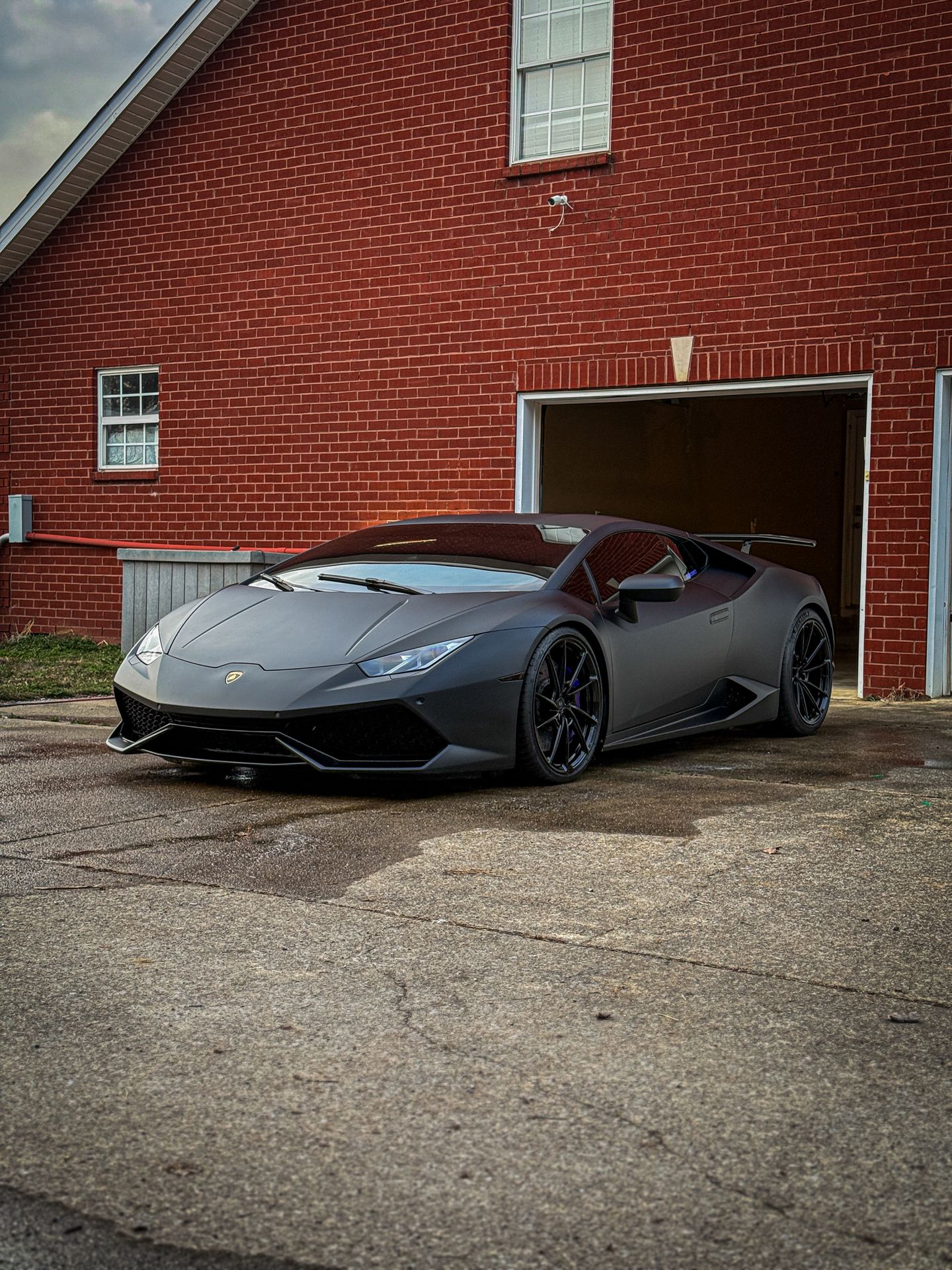 Luxury black sedan detailed by Luxe Line Mobile Detailing in Nashville