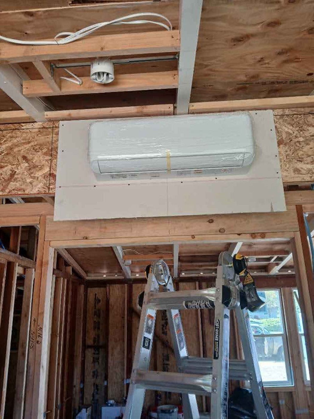 Concord project, photo 13: Heat-pump installation during construction