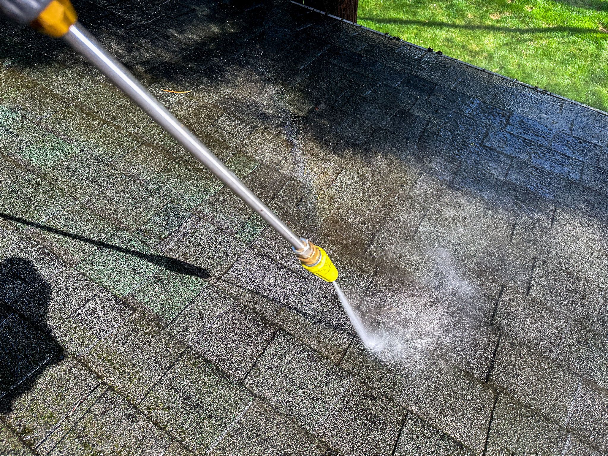 roof cleaning