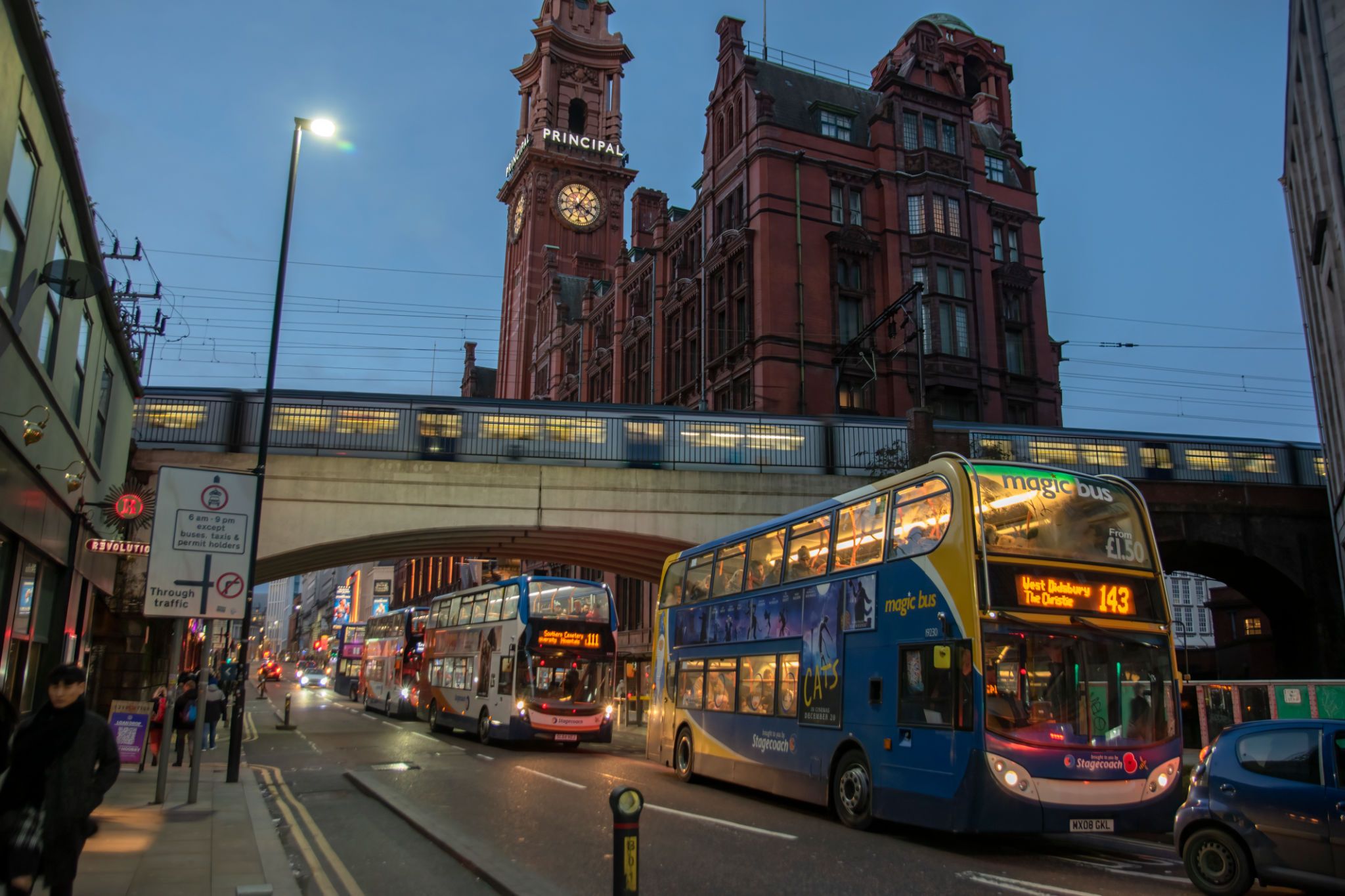 manchester bus