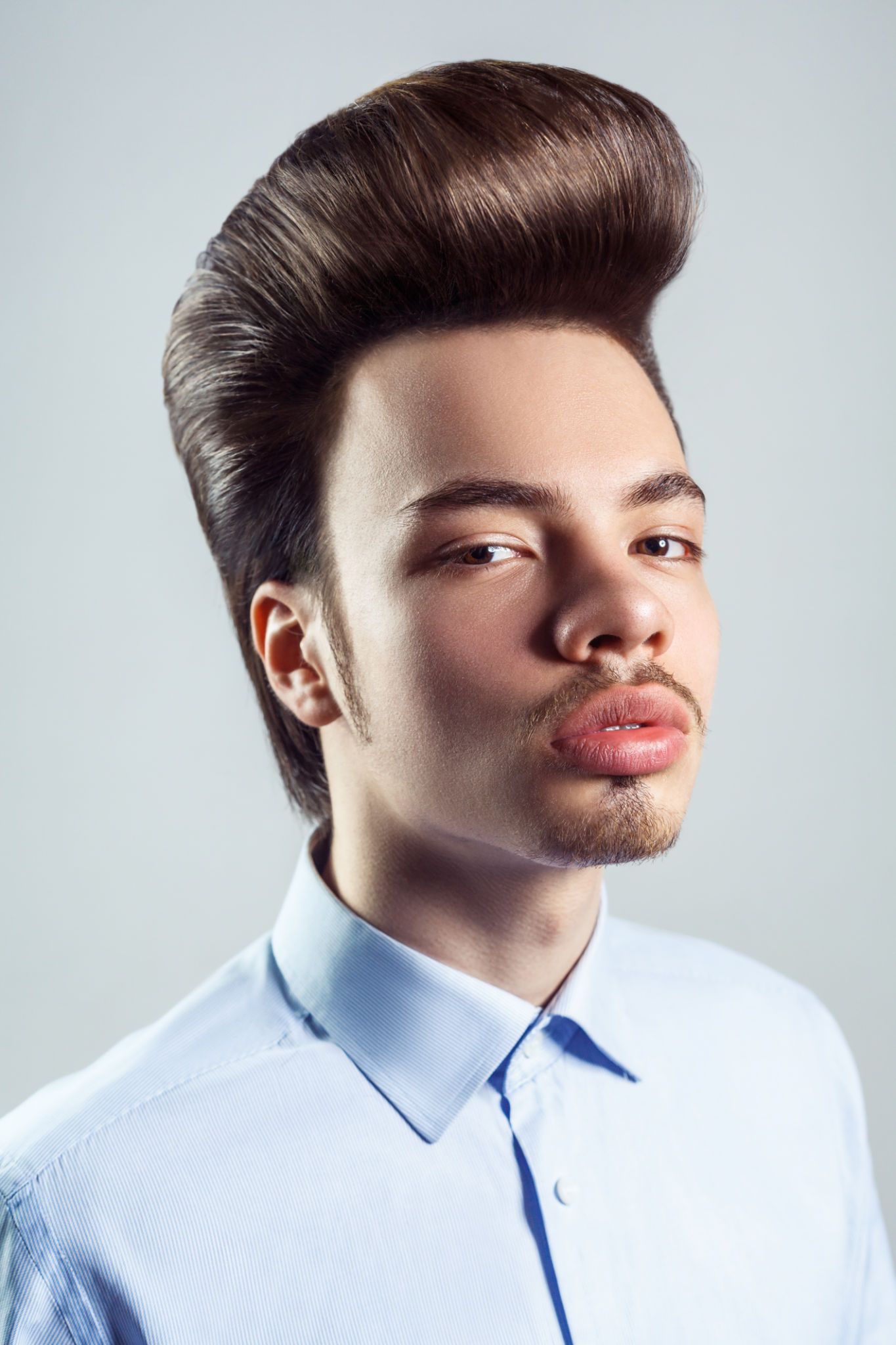 men quiff hairstyle