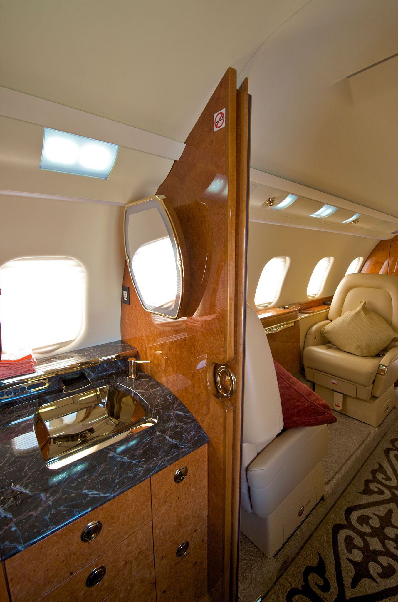 jet charter amenities