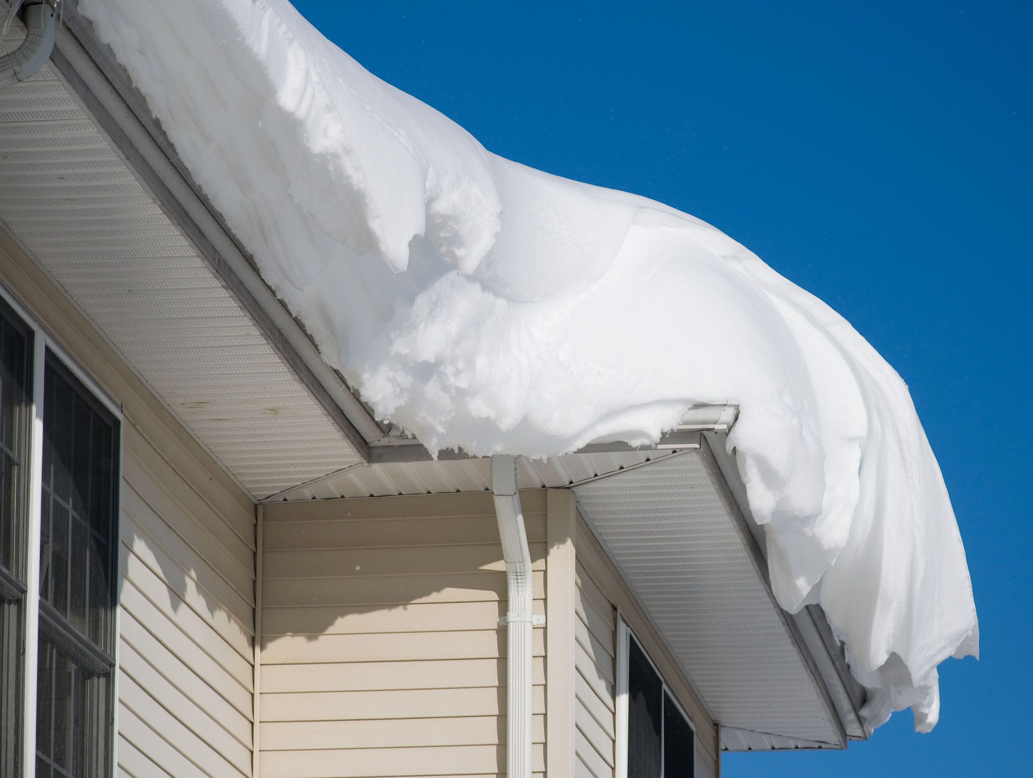 metal roof snow