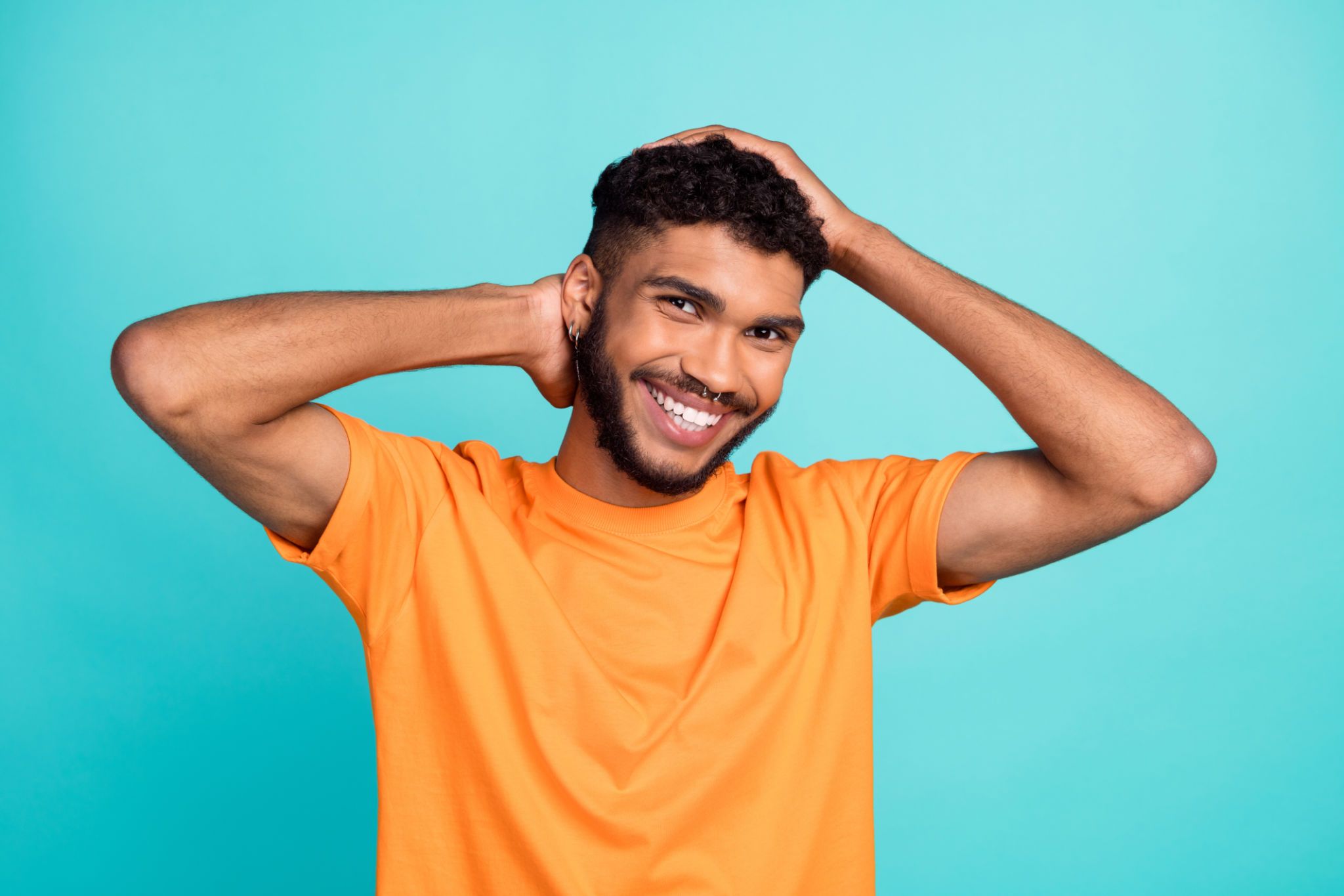 men using conditioner