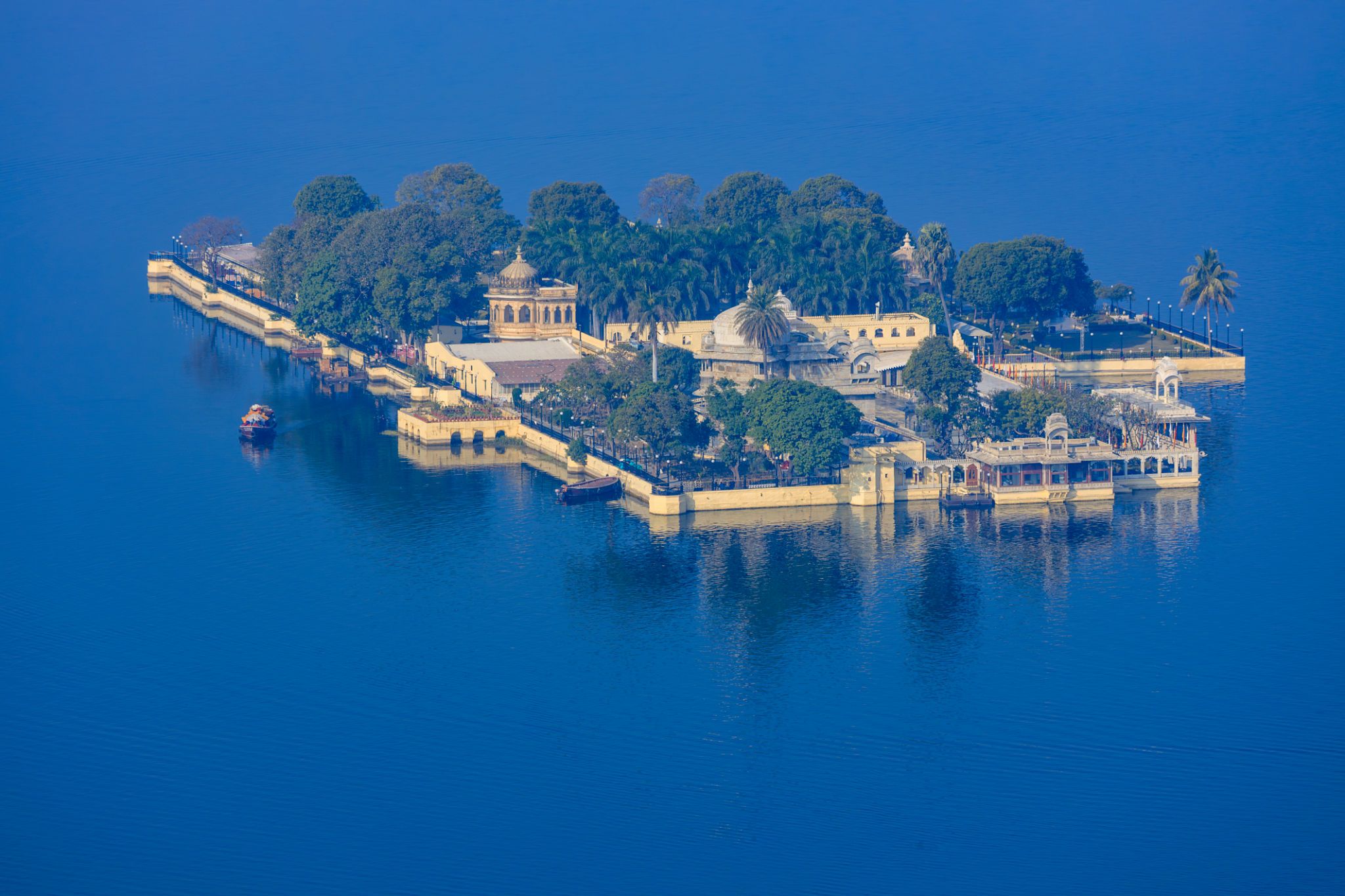 udaipur lake