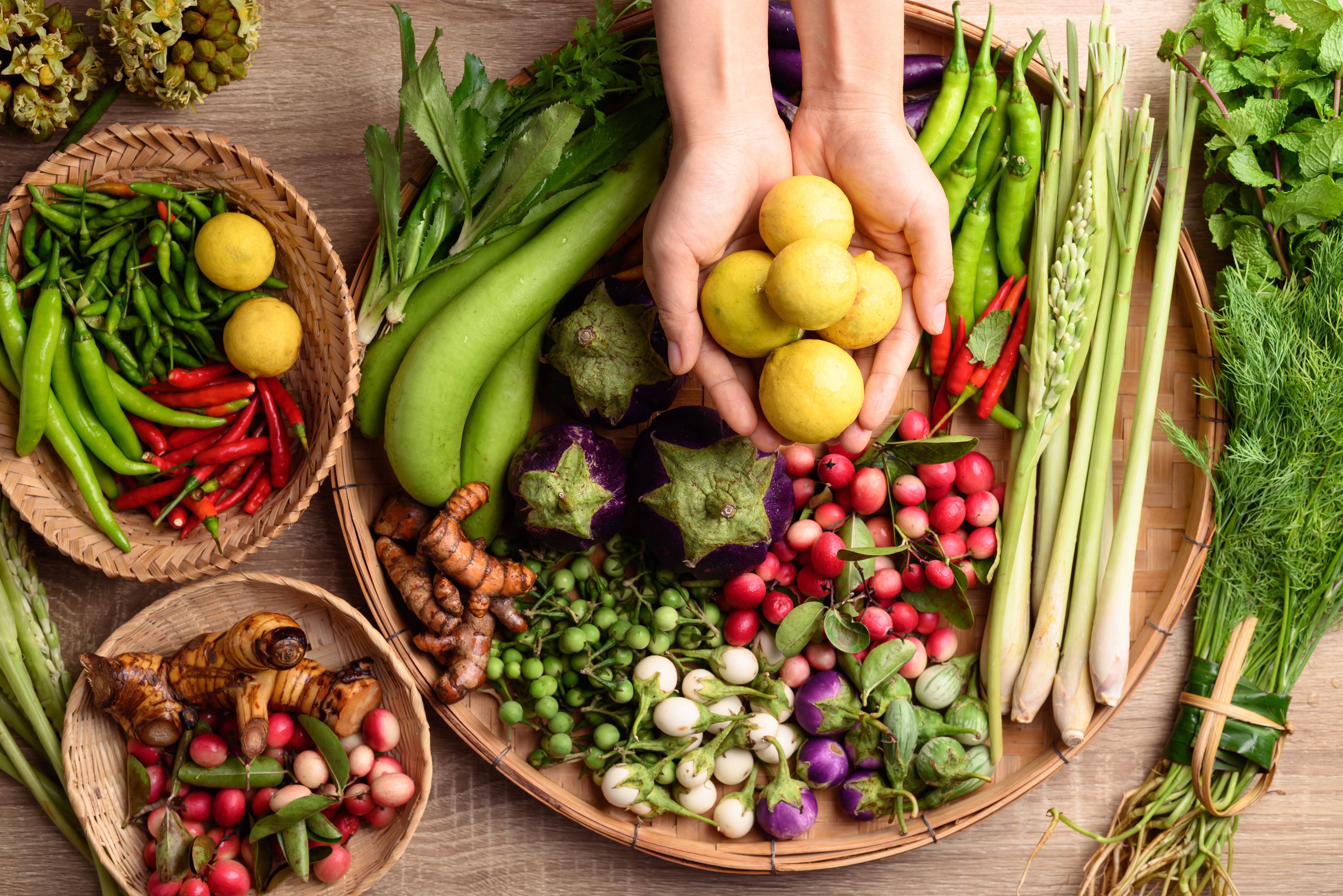 seasonal fruits vegetables