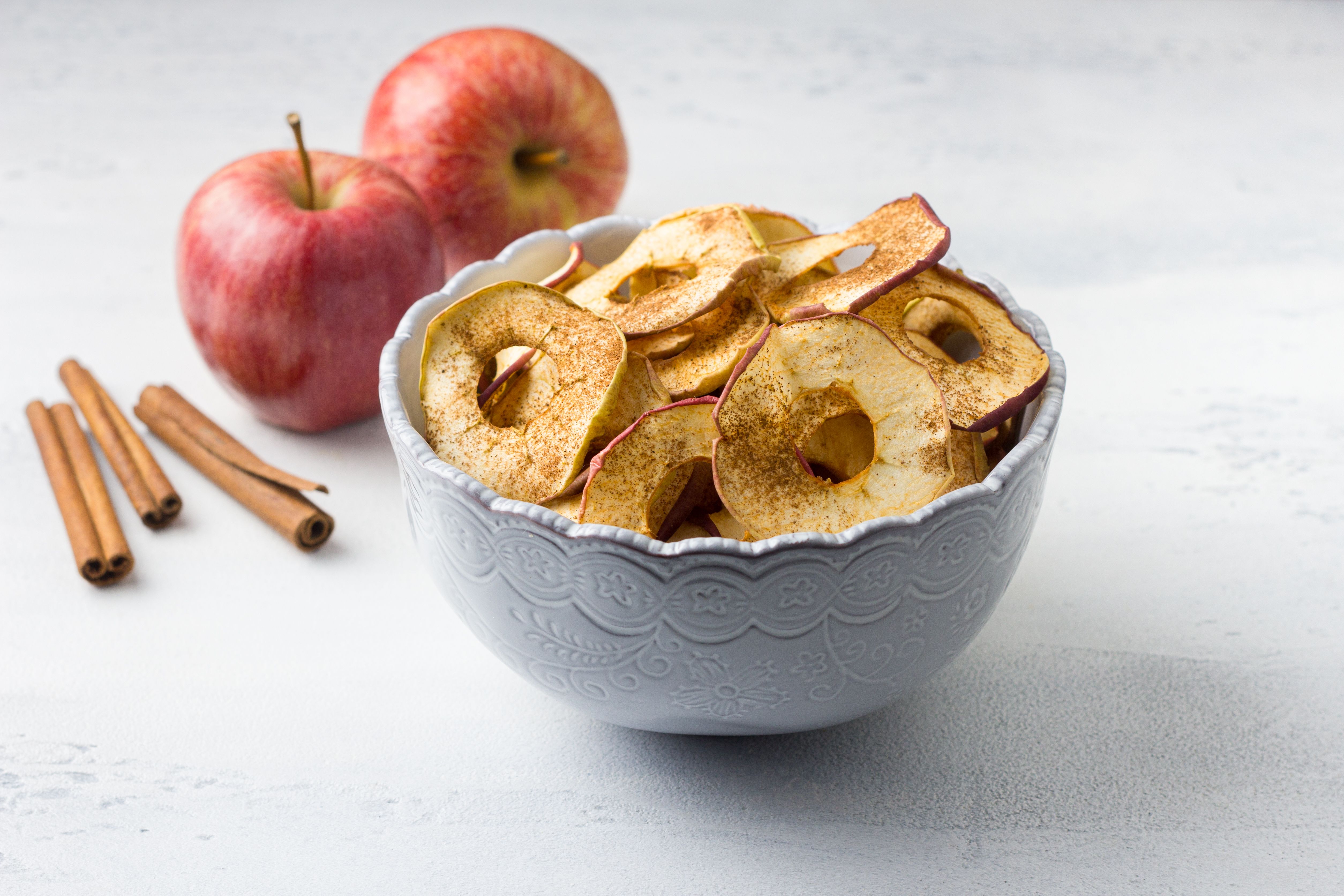 apple cinnamon snacks