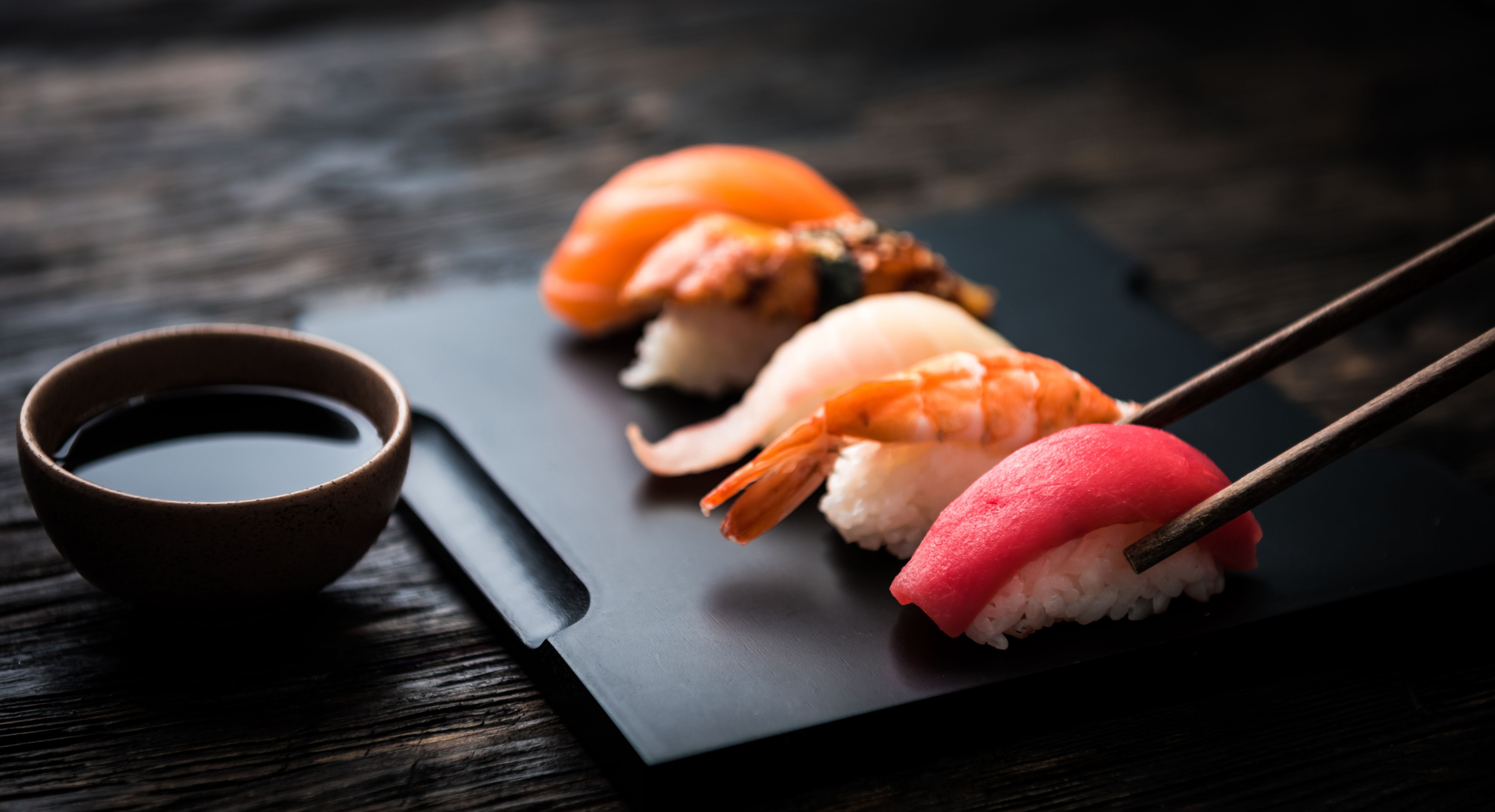nigiri sashimi