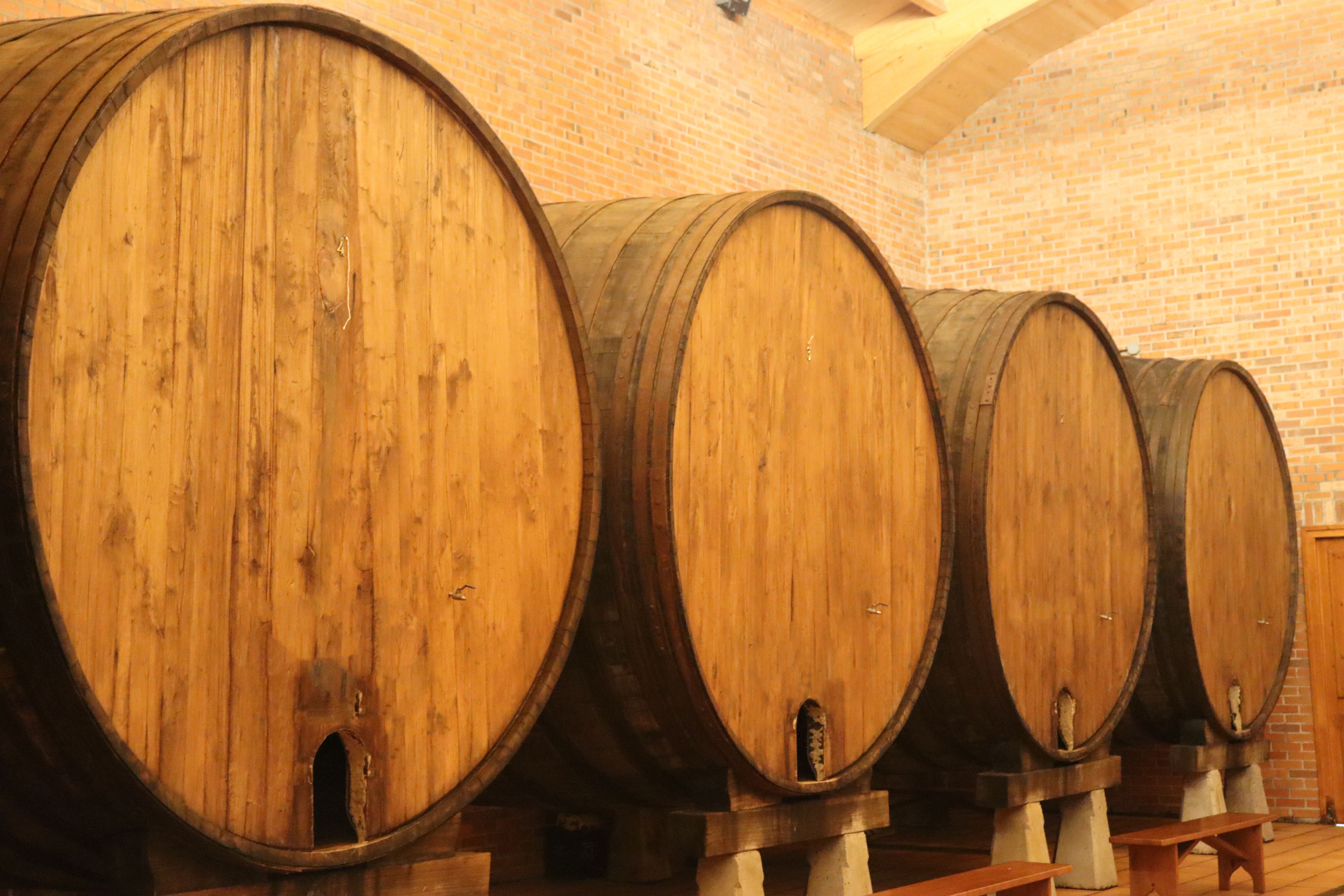 oak barrels winery